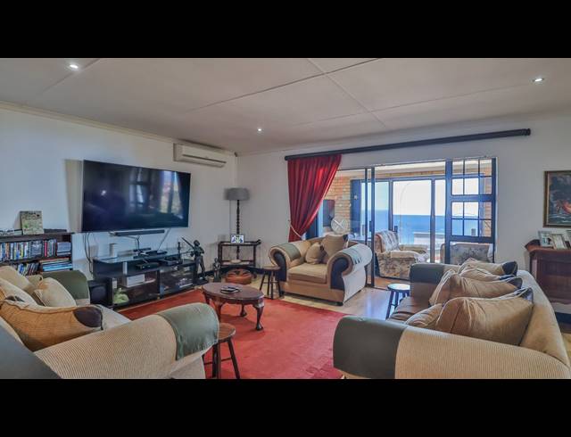 5 BEDROOM HOUSE FOR SALE IN DANA BAY